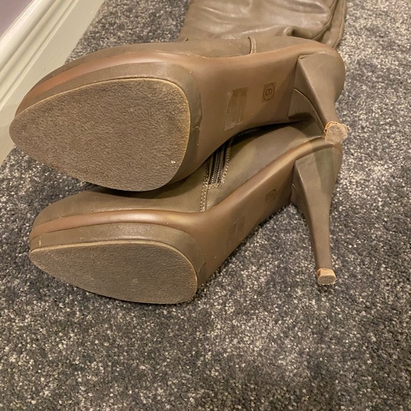 Taupe plateform OTK boots - Picture 4 of 4